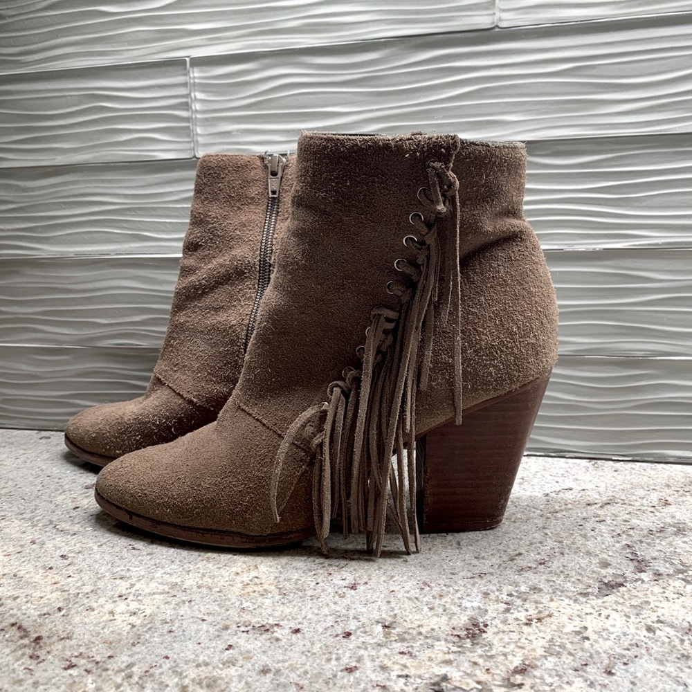 Aldo Fringe ankle bootie